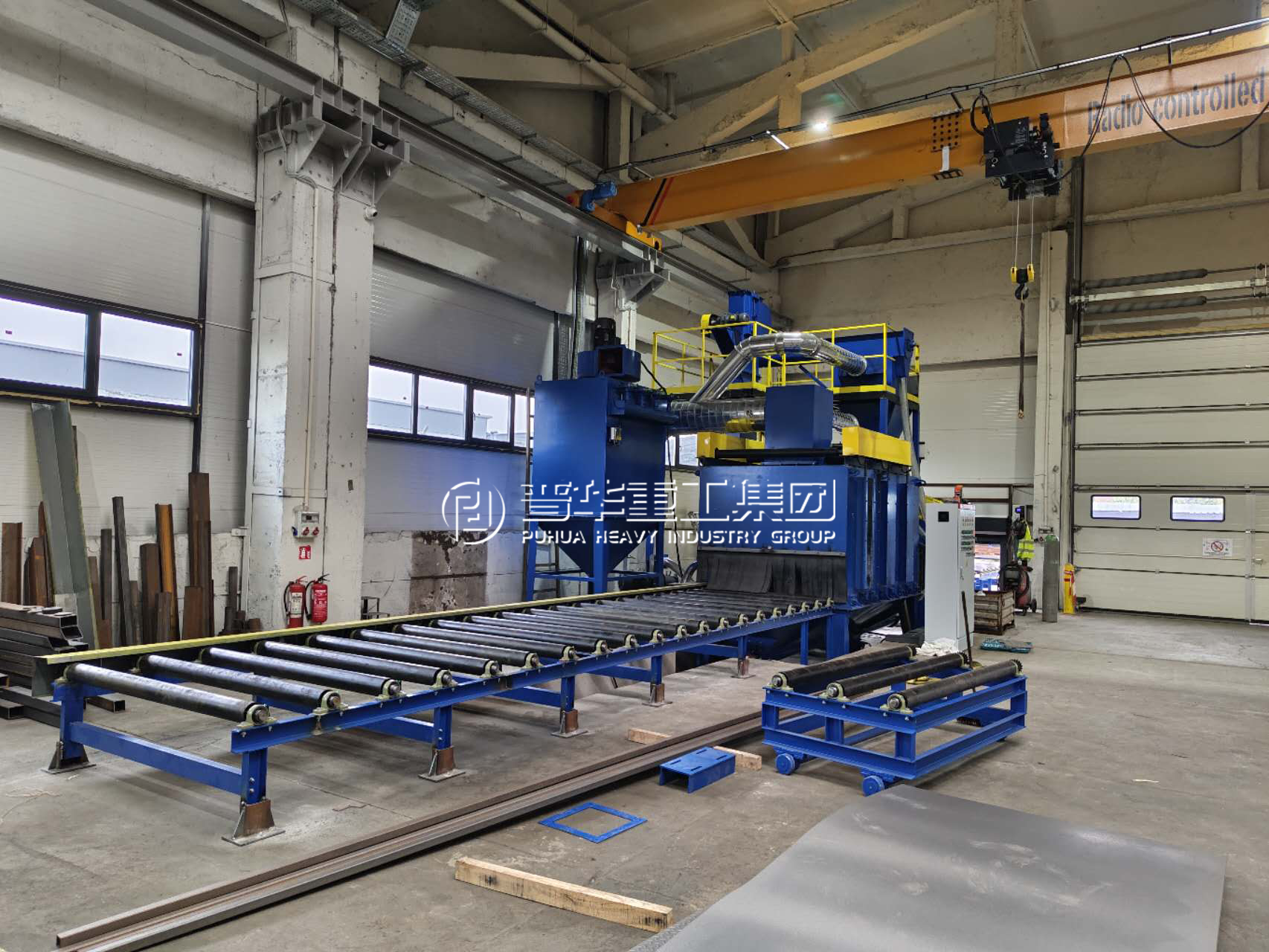 青島普華重工Q69系列鋼板型材拋丸清理機(jī)——高效表面處理的專(zhuān)業(yè)解決方案